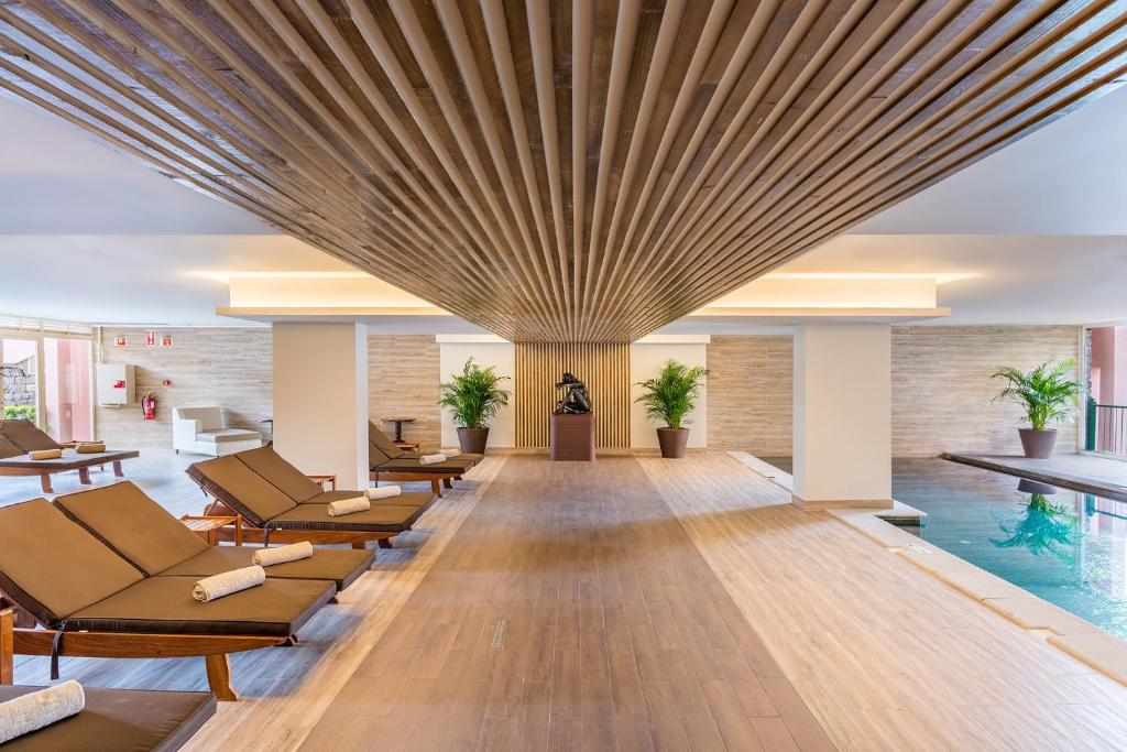  - TOP CLUB PESTANA ROYAL OCEAN AND SPA RESORT 5*NL