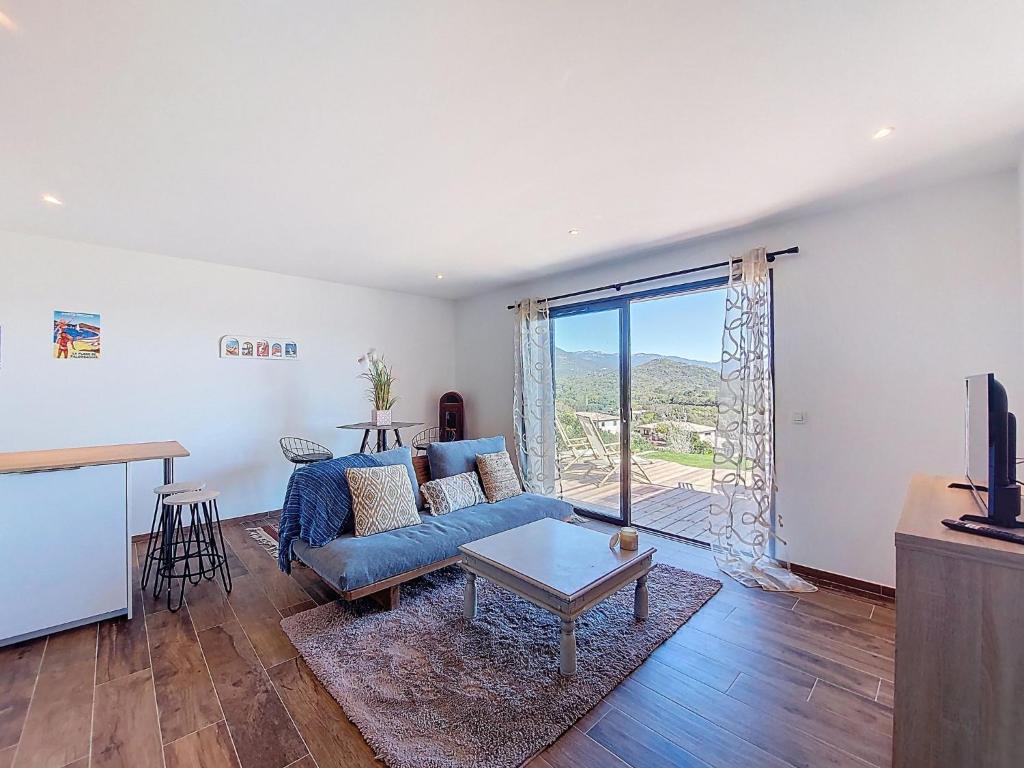  - Villa (10 pers.) Costa Gelata by Interhome