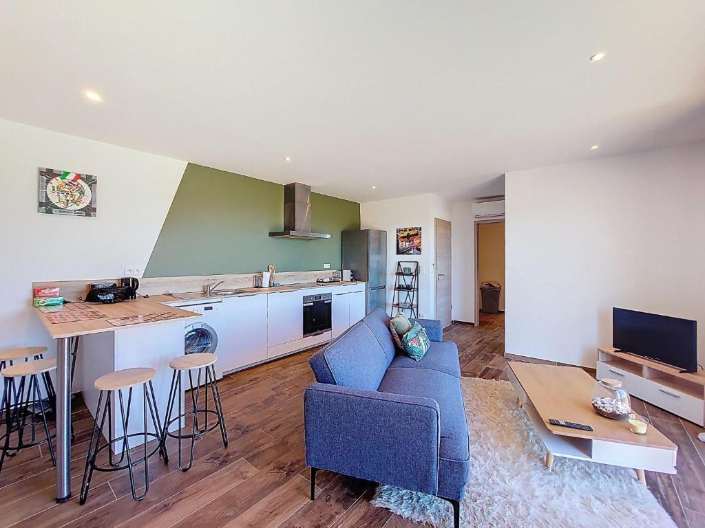  - Villa (10 pers.) Costa Gelata by Interhome